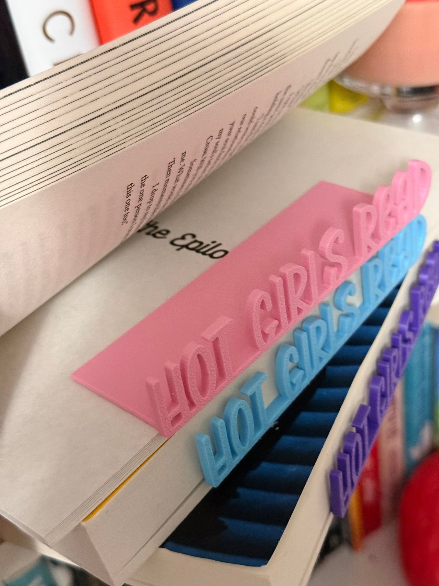 (RTS) Bookmark - Hot Girls Read
