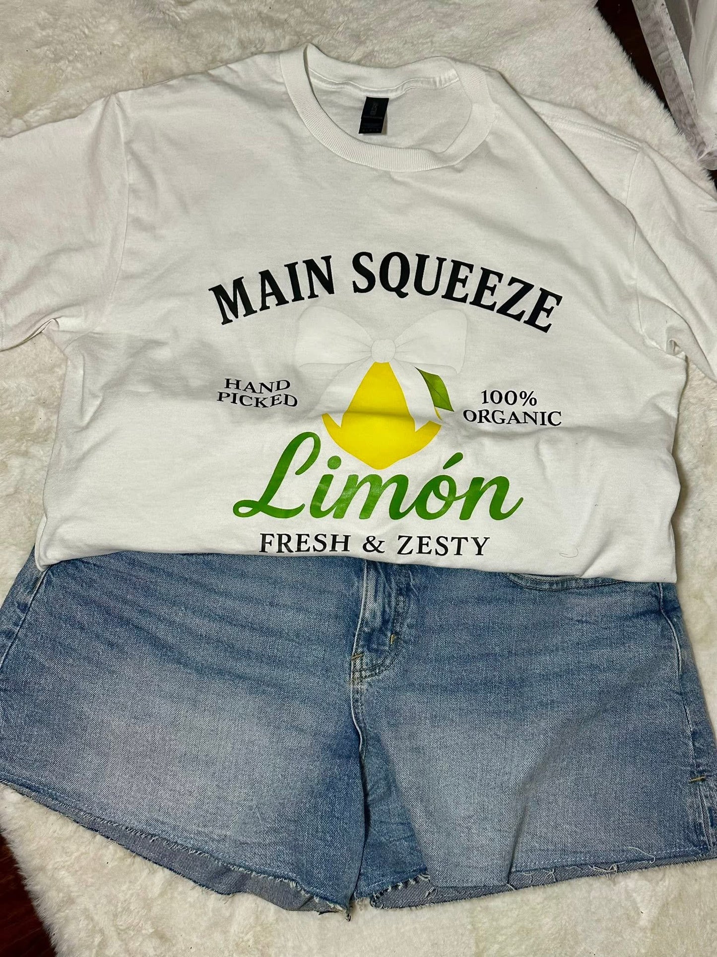 Main Squeeze Limon Shirt