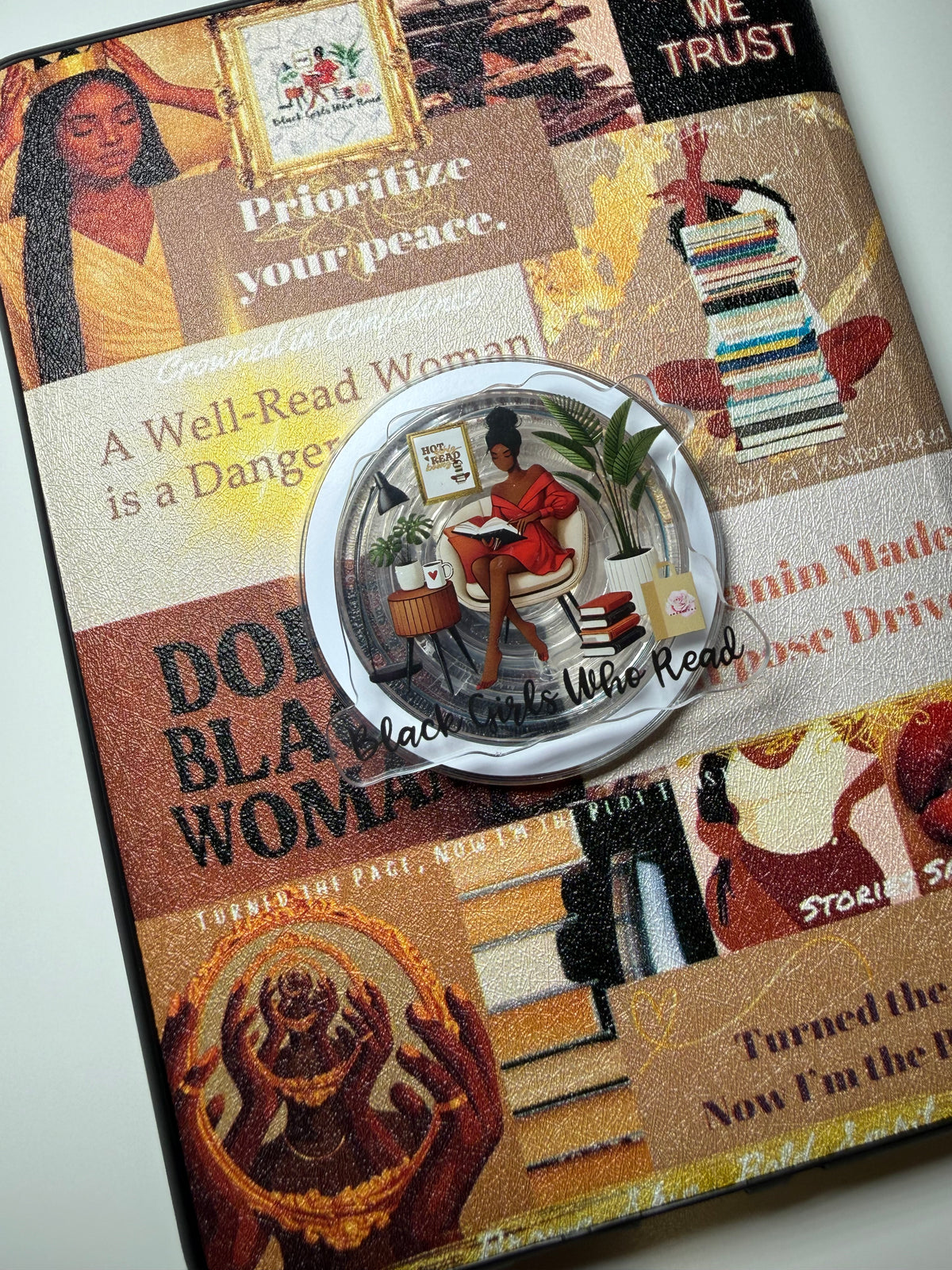 (RTS) Popsocket - Black Girls Who Read