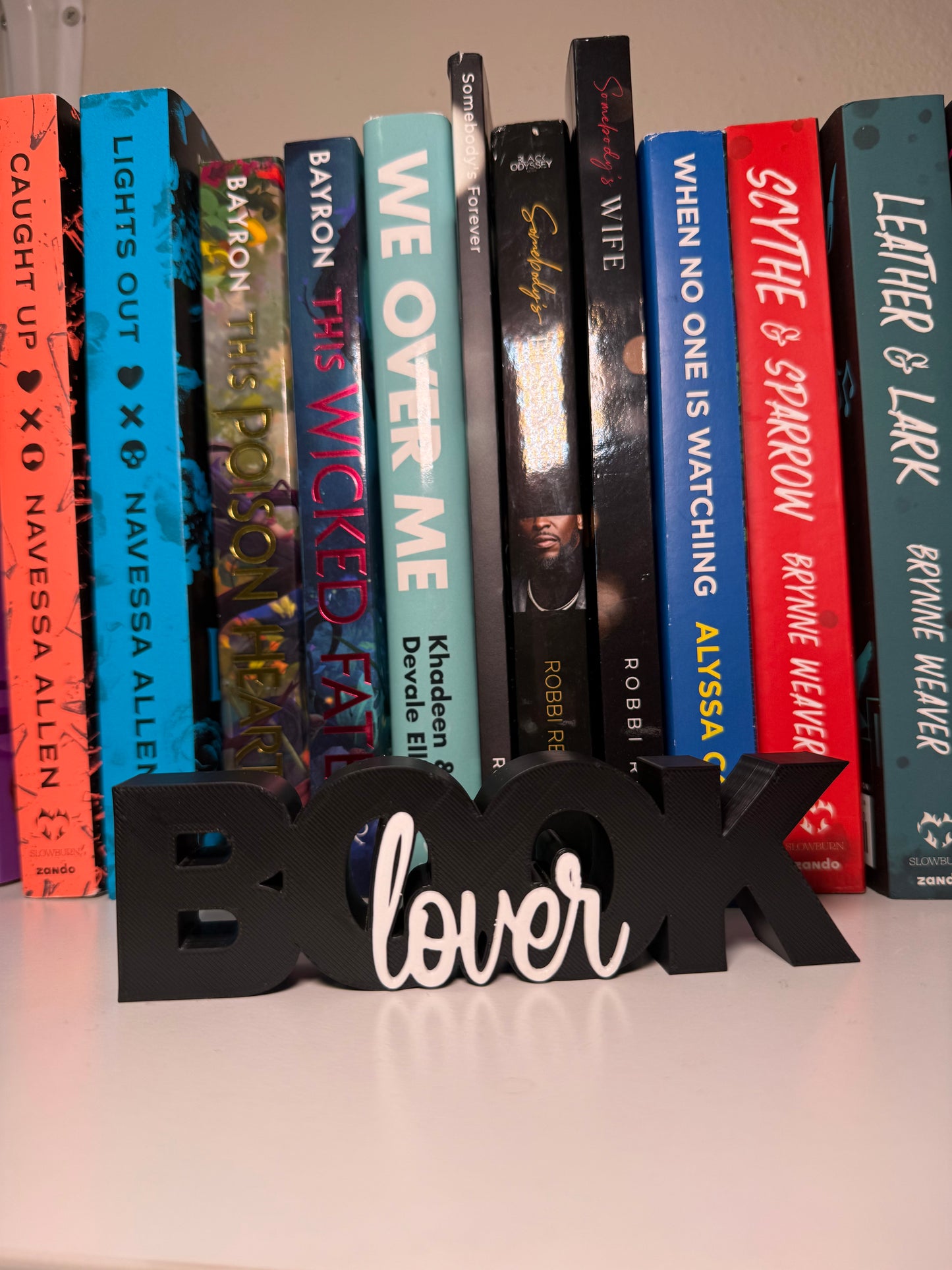 (RTS) Book Lover Shelf Sign