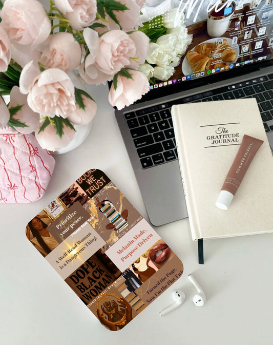 (PREORDER) Melanin Gold Kindle Case